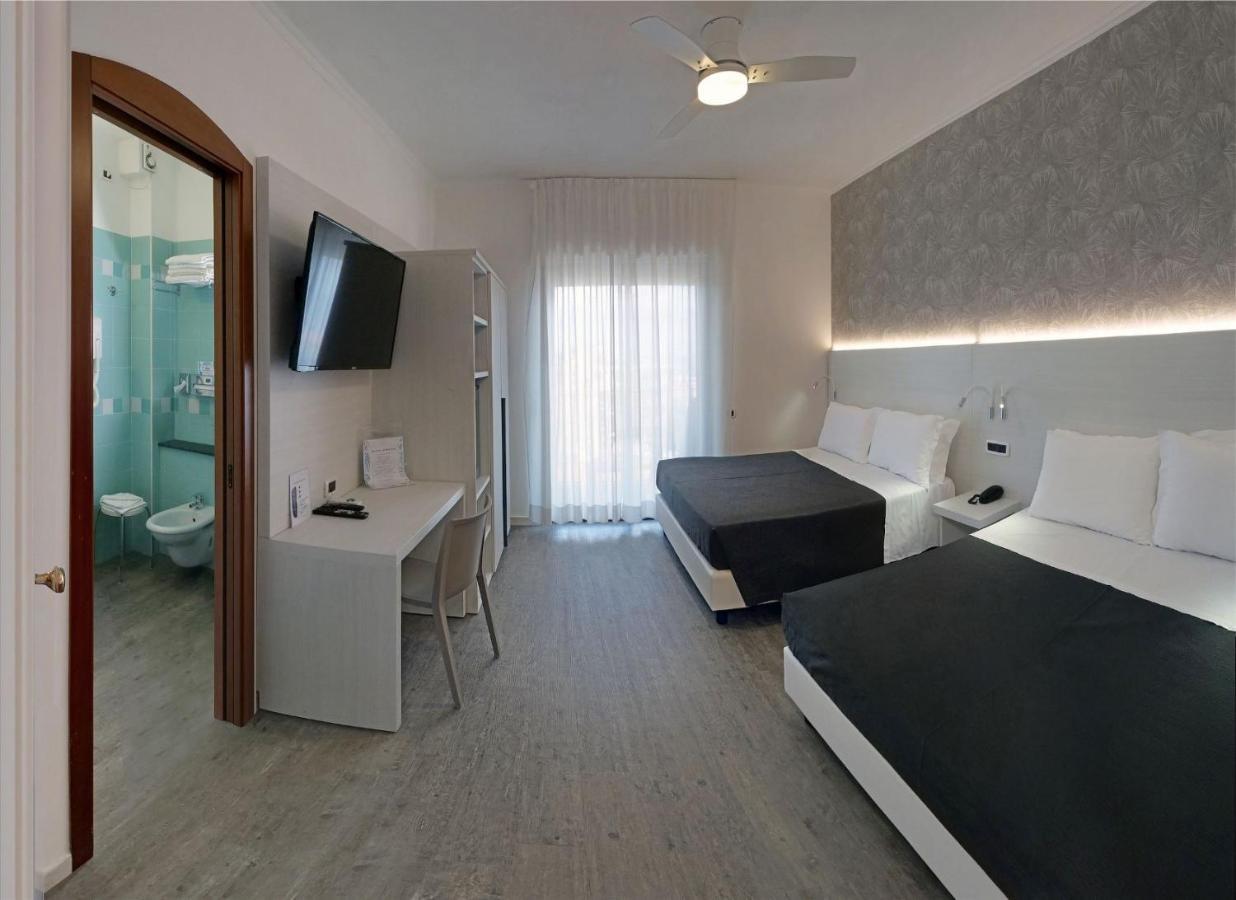 Hotel Venus Габичче-Маре Экстерьер фото
