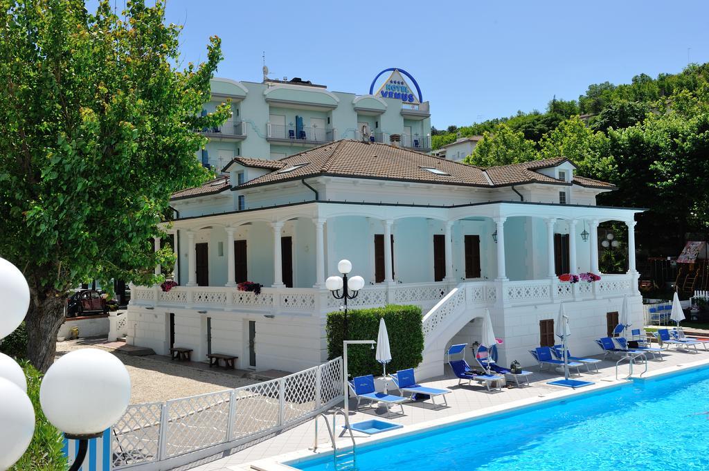 Hotel Venus Габичче-Маре Экстерьер фото