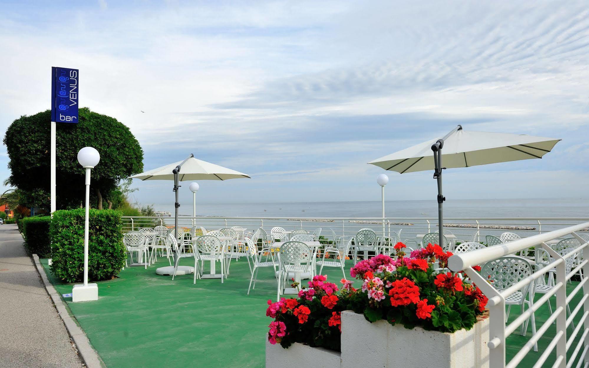 Hotel Venus Габичче-Маре Экстерьер фото